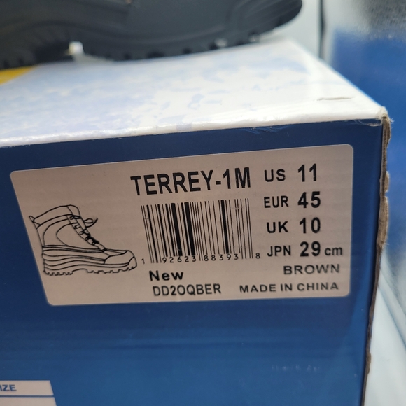 NIB Nortiv8 Terrey Wateeproof Snowboots Size 11m main image 10